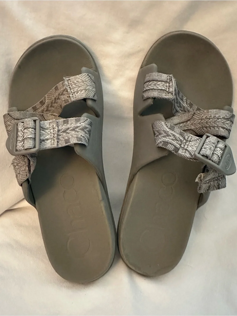 Chaco Women’s W9 Gray Adjustable Strap Slide Sandals Outdoor Comfort Shoes